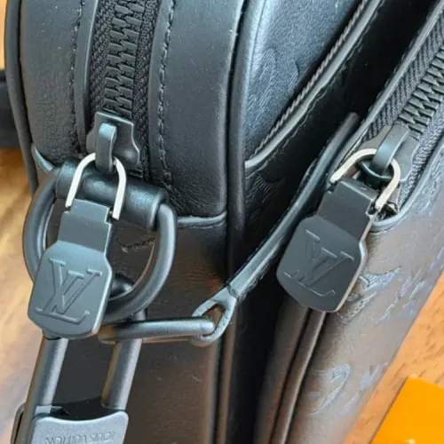 Replica Louis Vuitton AAA Man Messenger Bags #1440466 $182.00 USD for Wholesale