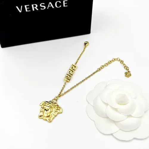 Wholesale Versace Bracelets #1440718 $25.00 USD, Wholesale Quality Replica Versace Bracelets