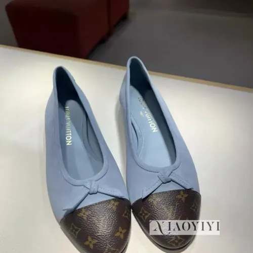 Replica Louis Vuitton Flat Shoes For Women #1441473 $102.00 USD for Wholesale