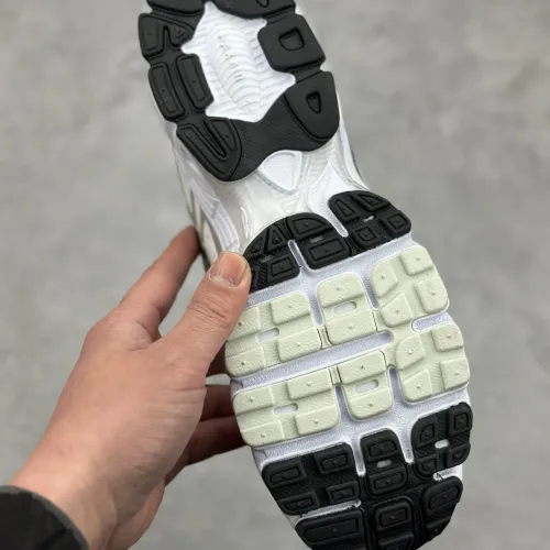 Replica Nike Air Max Moto For Women #1441577 $85.00 USD for Wholesale