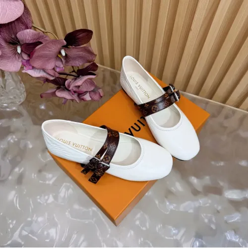 Replica Louis Vuitton Flat Shoes For Women #1442039 $102.00 USD for Wholesale