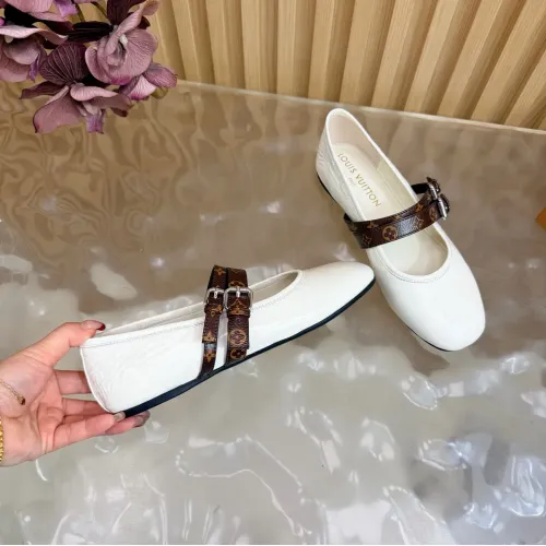 Replica Louis Vuitton Flat Shoes For Women #1442039 $102.00 USD for Wholesale