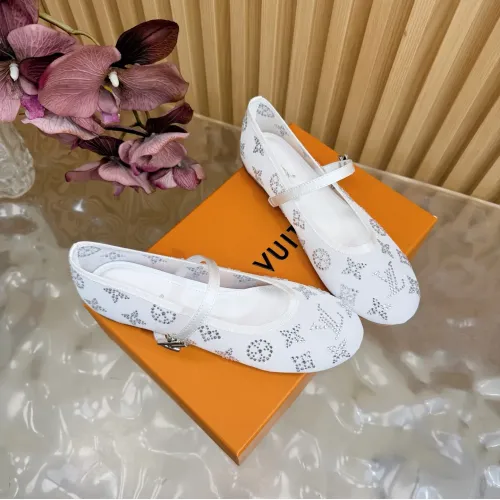 Replica Louis Vuitton Flat Shoes For Women #1442045 $102.00 USD for Wholesale
