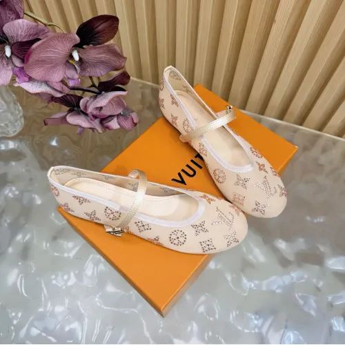 Replica Louis Vuitton Flat Shoes For Women #1442046 $102.00 USD for Wholesale