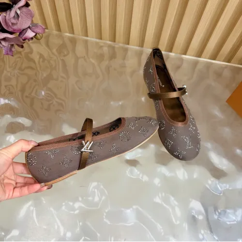 Replica Louis Vuitton Flat Shoes For Women #1442047 $102.00 USD for Wholesale