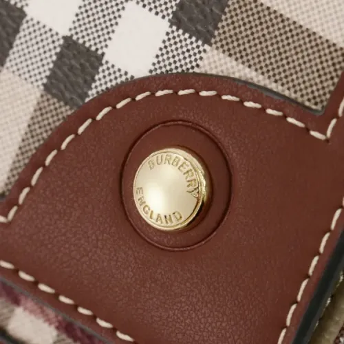 Replica Burberry AAA Quality Messenger Bags For Women #1443035 $102.00 USD for Wholesale