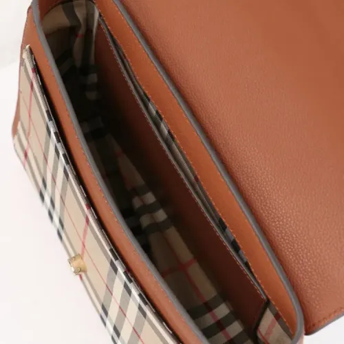 Replica Burberry AAA Quality Messenger Bags For Women #1443036 $102.00 USD for Wholesale