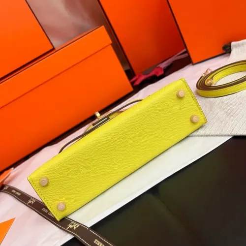 Replica Hermes AAA Quality Handbags For Women #1443352 $222.00 USD for Wholesale
