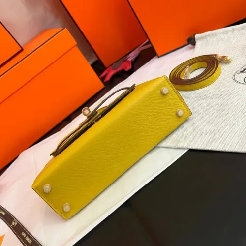 Replica Hermes AAA Quality Handbags For Women #1443354 $222.00 USD for Wholesale
