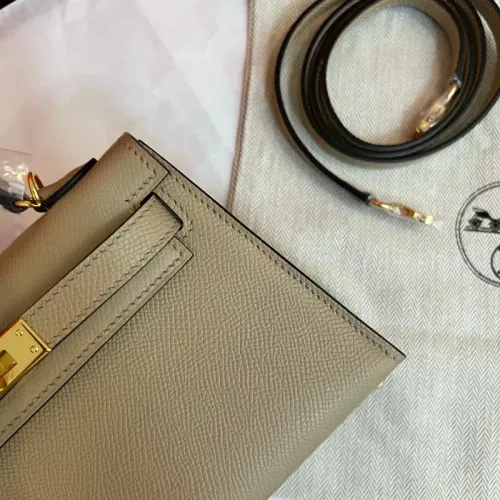 Replica Hermes AAA Quality Handbags For Women #1443356 $222.00 USD for Wholesale