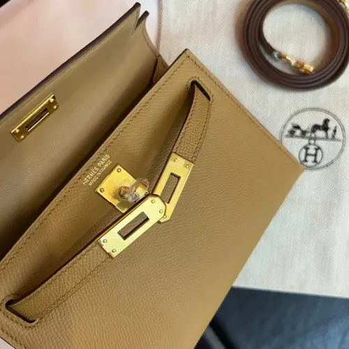 Replica Hermes AAA Quality Handbags For Women #1443357 $222.00 USD for Wholesale