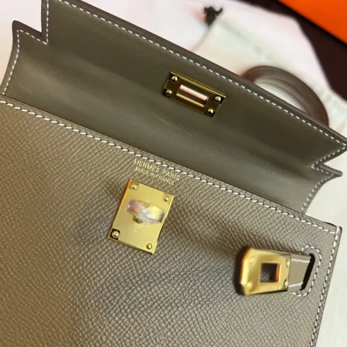 Replica Hermes AAA Quality Handbags For Women #1443360 $222.00 USD for Wholesale