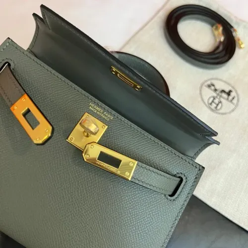Replica Hermes AAA Quality Handbags For Women #1443361 $222.00 USD for Wholesale