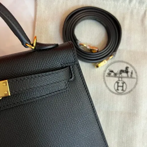 Replica Hermes AAA Quality Handbags For Women #1443365 $222.00 USD for Wholesale