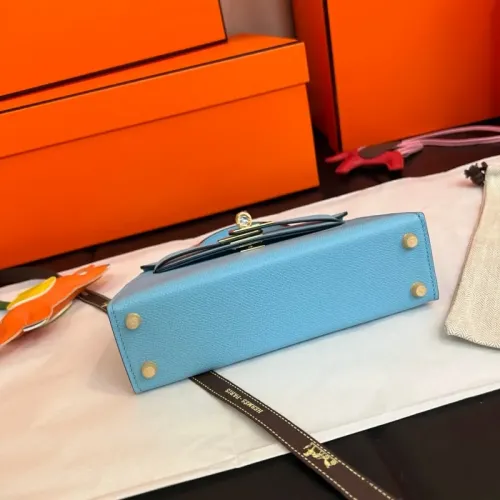 Replica Hermes AAA Quality Handbags For Women #1443371 $222.00 USD for Wholesale
