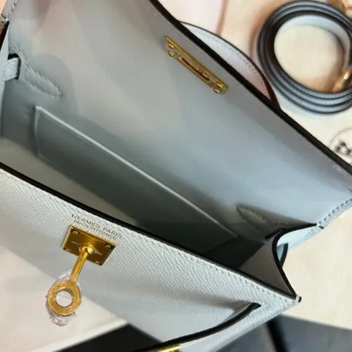 Replica Hermes AAA Quality Handbags For Women #1443373 $222.00 USD for Wholesale