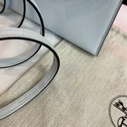Replica Hermes AAA Quality Handbags For Women #1443373 $222.00 USD for Wholesale