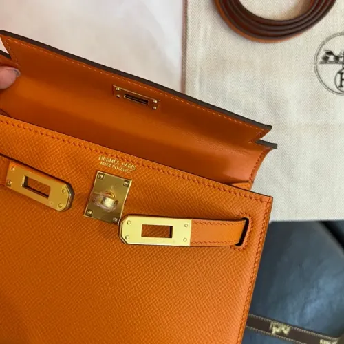 Replica Hermes AAA Quality Handbags For Women #1443376 $222.00 USD for Wholesale