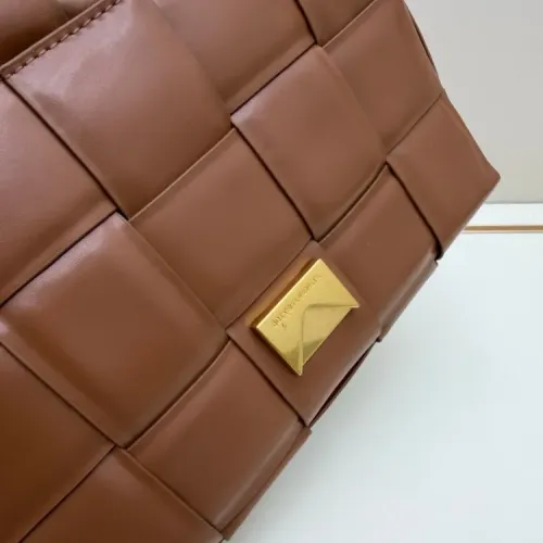 Replica Bottega Veneta BV AAA Quality Messenger Bags For Women #1443625 $102.00 USD for Wholesale
