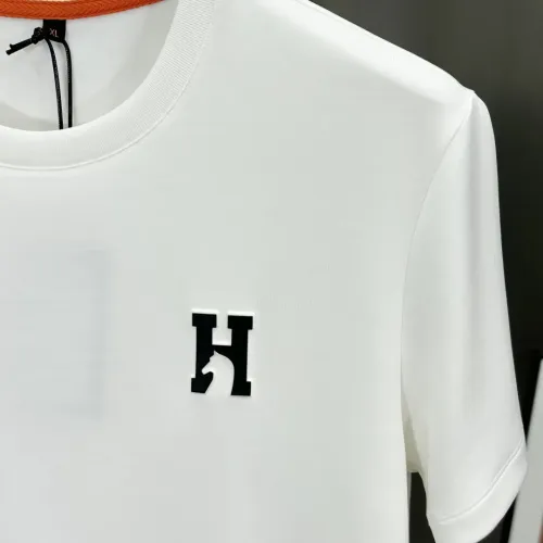Replica Hermes T-Shirts Short Sleeved For Men #1443925 $60.00 USD for Wholesale
