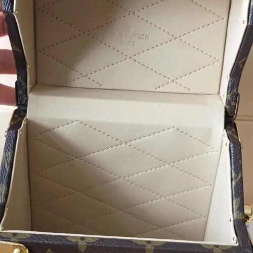 Replica Louis Vuitton AAA Quality Handbags For Women #1443932 $210.00 USD for Wholesale