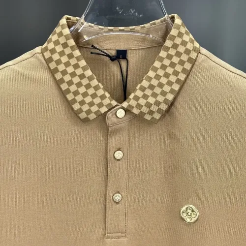 Replica Louis Vuitton LV T-Shirts Short Sleeved For Men #1443961 $56.00 USD for Wholesale