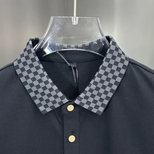 Replica Louis Vuitton LV T-Shirts Short Sleeved For Men #1443962 $56.00 USD for Wholesale