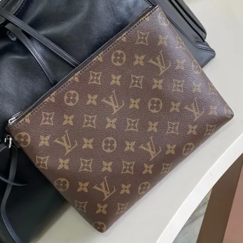 Replica Louis Vuitton AAA Quality Shoulder Bags For Women #1443965 $240.00 USD for Wholesale