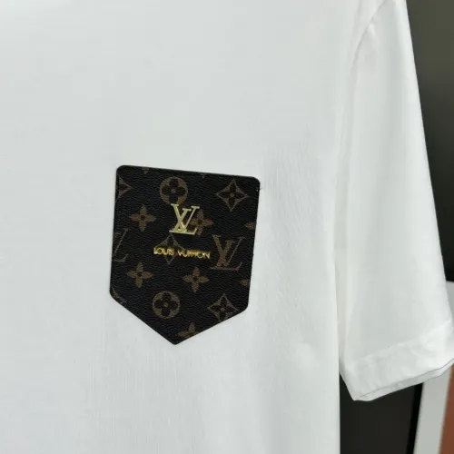 Replica Louis Vuitton LV T-Shirts Short Sleeved For Men #1444099 $76.00 USD for Wholesale