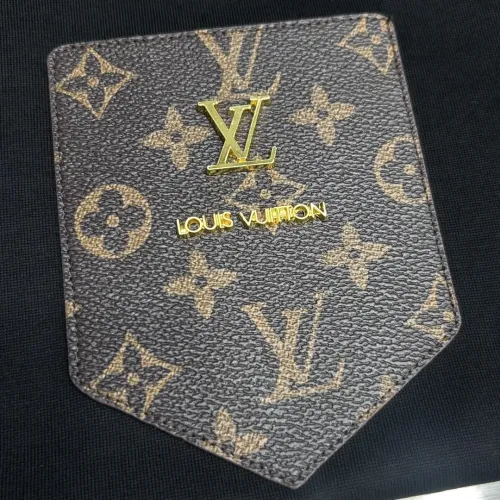 Replica Louis Vuitton LV T-Shirts Short Sleeved For Men #1444101 $76.00 USD for Wholesale
