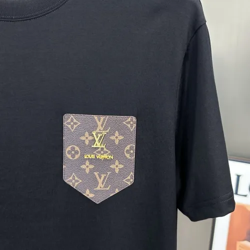 Replica Louis Vuitton LV T-Shirts Short Sleeved For Men #1444101 $76.00 USD for Wholesale