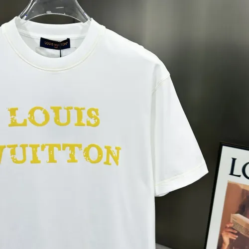 Replica Louis Vuitton LV T-Shirts Short Sleeved For Men #1444232 $82.00 USD for Wholesale