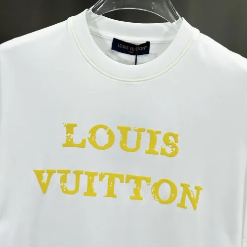 Replica Louis Vuitton LV T-Shirts Short Sleeved For Men #1444232 $82.00 USD for Wholesale