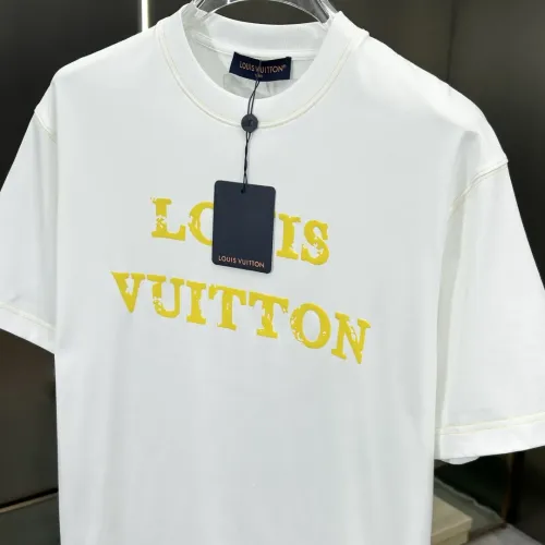 Replica Louis Vuitton LV T-Shirts Short Sleeved For Men #1444232 $82.00 USD for Wholesale