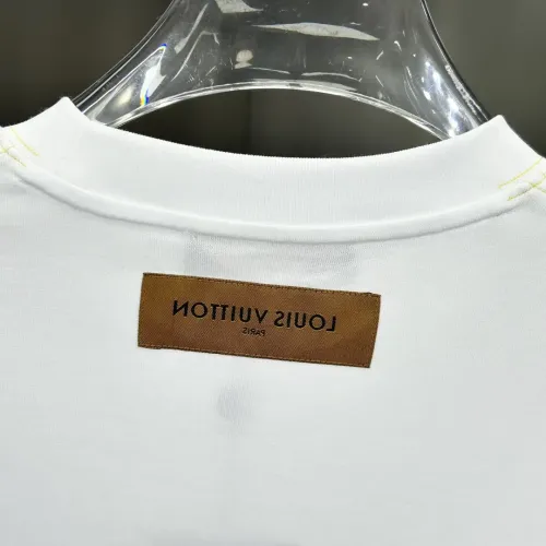 Replica Louis Vuitton LV T-Shirts Short Sleeved For Men #1444232 $82.00 USD for Wholesale