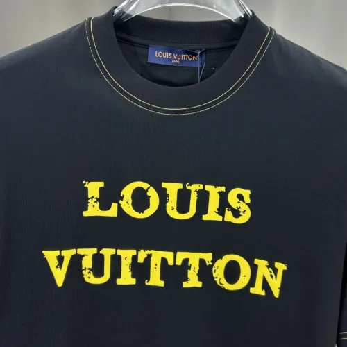 Replica Louis Vuitton LV T-Shirts Short Sleeved For Men #1444233 $82.00 USD for Wholesale