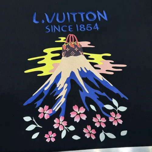 Replica Louis Vuitton LV T-Shirts Short Sleeved For Unisex #1444350 $64.00 USD for Wholesale