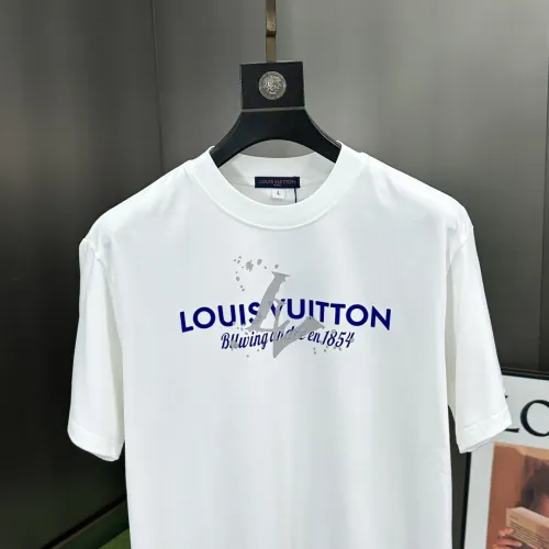 Replica Louis Vuitton LV T-Shirts Short Sleeved For Men #1444357 $60.00 USD for Wholesale