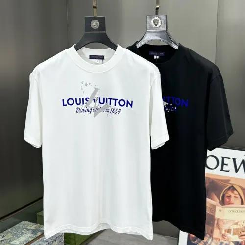 Replica Louis Vuitton LV T-Shirts Short Sleeved For Men #1444358 $60.00 USD for Wholesale