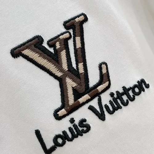 Replica Louis Vuitton LV T-Shirts Short Sleeved For Men #1444411 $72.00 USD for Wholesale