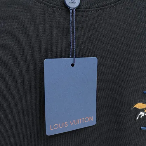 Replica Louis Vuitton LV T-Shirts Short Sleeved For Men #1444416 $72.00 USD for Wholesale