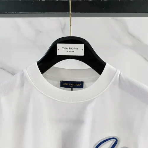 Replica Louis Vuitton LV T-Shirts Short Sleeved For Unisex #1444443 $72.00 USD for Wholesale