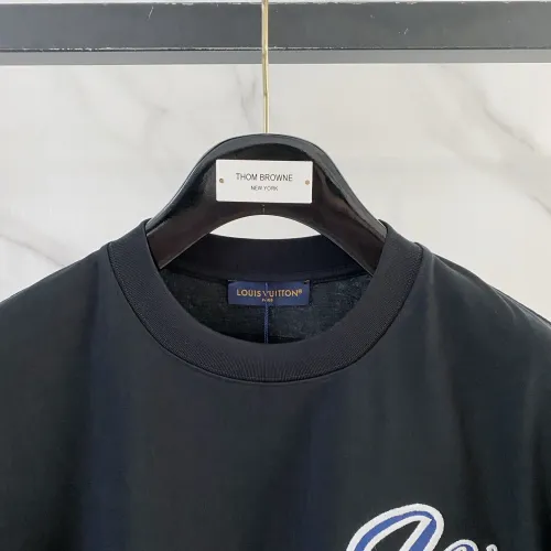Replica Louis Vuitton LV T-Shirts Short Sleeved For Unisex #1444444 $72.00 USD for Wholesale