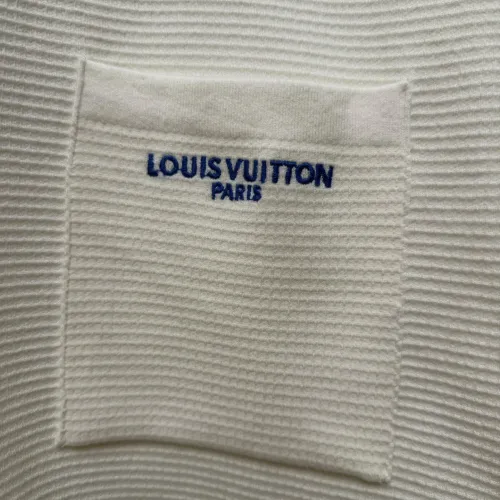 Replica Louis Vuitton LV T-Shirts Short Sleeved For Unisex #1444582 $98.00 USD for Wholesale