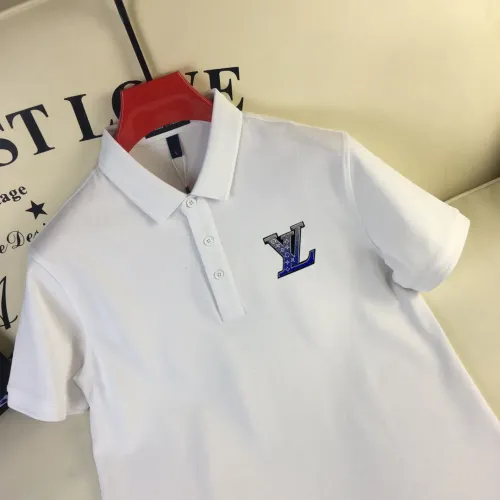Replica Louis Vuitton LV T-Shirts Short Sleeved For Men #1445335 $29.00 USD for Wholesale