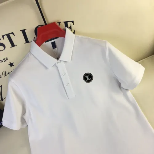 Replica Louis Vuitton LV T-Shirts Short Sleeved For Men #1445351 $29.00 USD for Wholesale