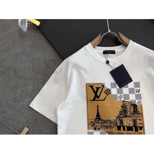 Replica Louis Vuitton LV T-Shirts Short Sleeved For Men #1445551 $40.00 USD for Wholesale