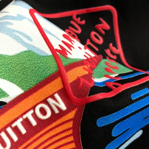 Replica Louis Vuitton LV T-Shirts Short Sleeved For Men #1445561 $40.00 USD for Wholesale