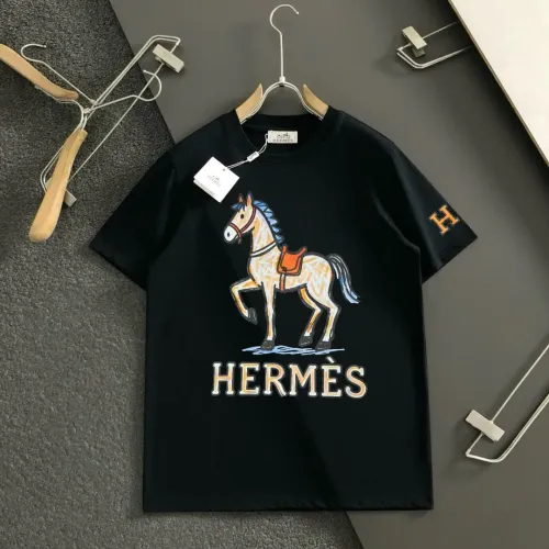 Wholesale Hermes T-Shirts Short Sleeved For Men #1445576 $40.00 USD, Wholesale Quality Replica Hermes T-Shirts