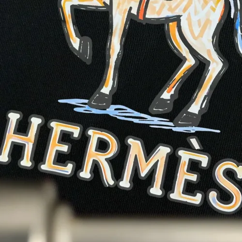Replica Hermes T-Shirts Short Sleeved For Men #1445576 $40.00 USD for Wholesale